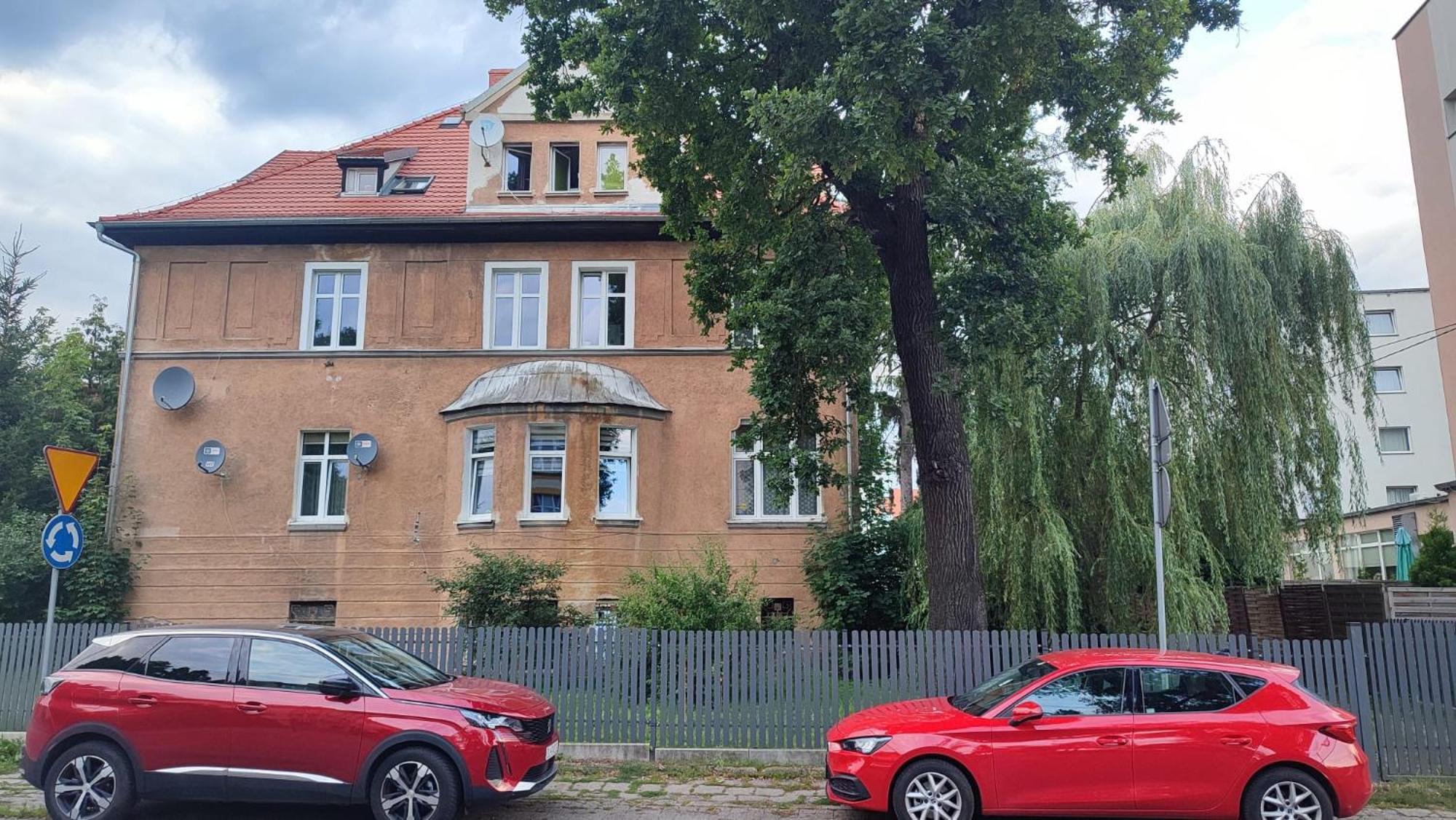 Mieszkanie Z Widokiem Na Park -Cieplice Slaskie Zdroj Apartment Jelenia Gora Exterior photo